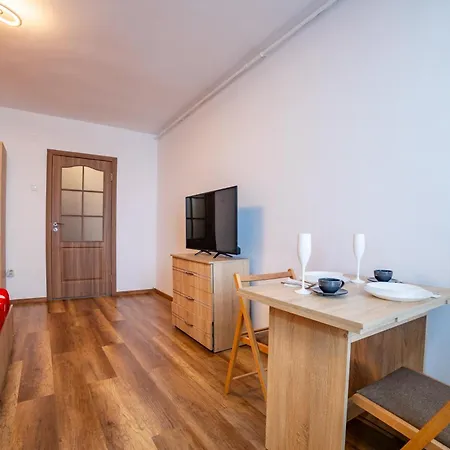 Coresi Mall Апартаменты Брашов