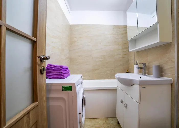 Coresi Mall Apartment